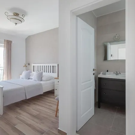 Nina With Heated Pool & Seaview Villa *